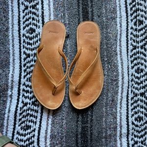Sanuk slim sadie leather sandal -  RARE - rich tan / tobacco